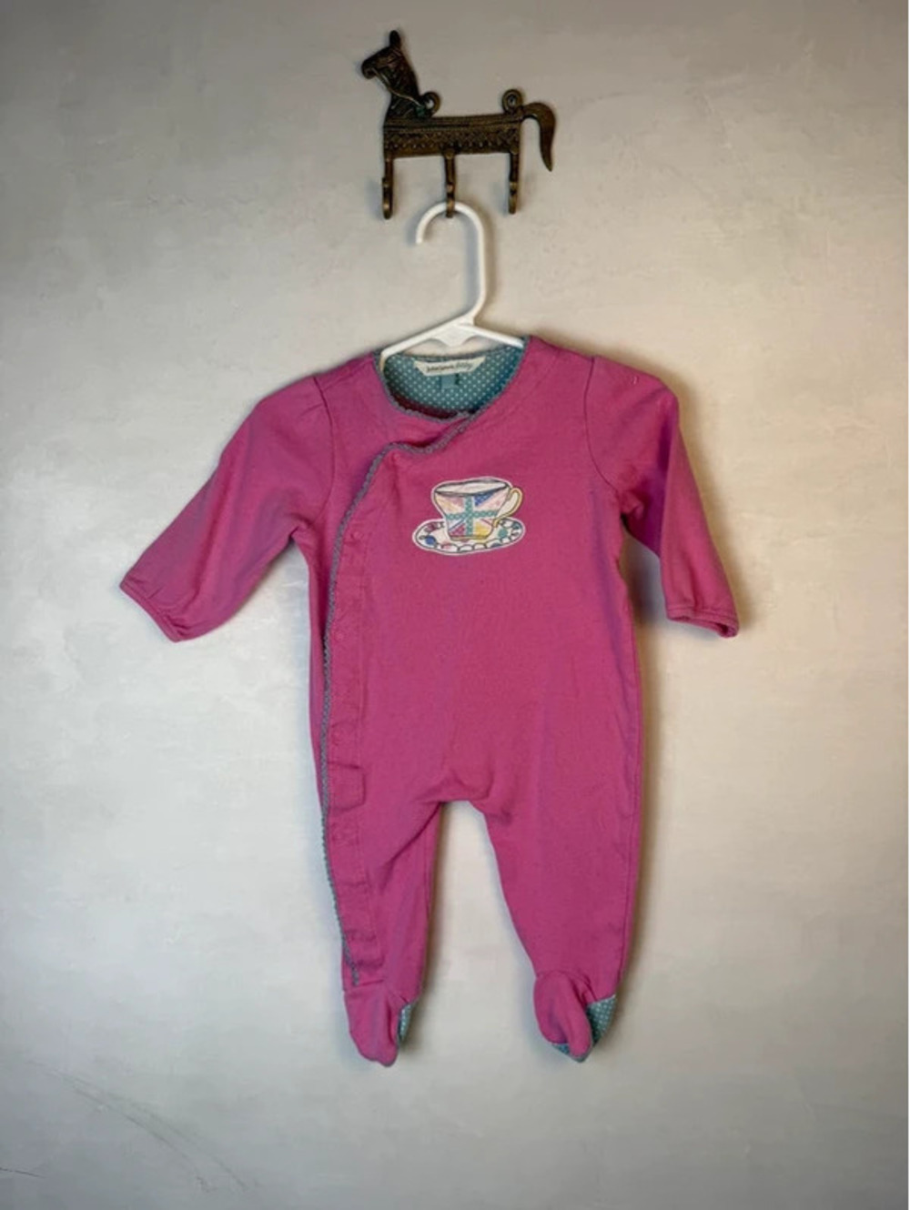 Teacup baby footie one piece size 3 to 6 months